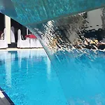 Eney Hotel