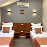Hotel Eney Lwów